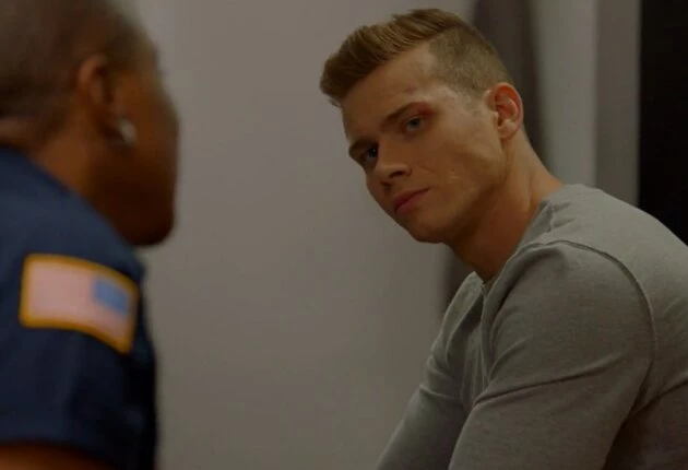 Кадр из сериала 911 служба спасения 1 сезон