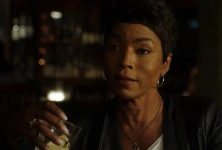 Кадр из сериала 911 служба спасения