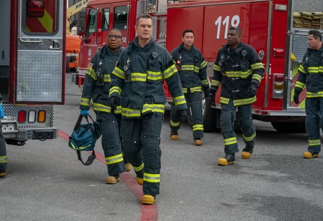 Кадр из «911 служба спасения» 6 сезон 13 серия