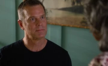 911 служба спасения 6 сезон 2 серия смотреть онлайн