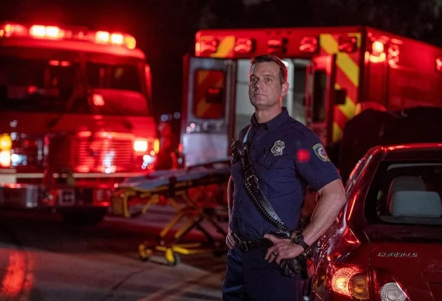 Кадр из «911 служба спасения» 6 сезон 4 серия