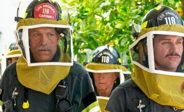 911 служба спасения 8 сезон 1 серия смотреть онлайн