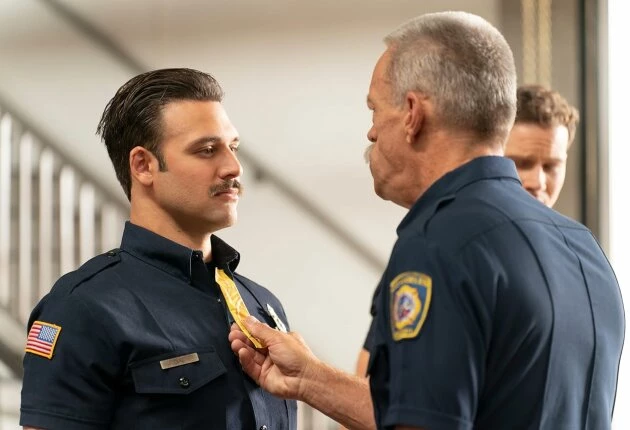 Кадр из сериала 911 служба спасения 8 сезон