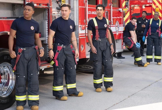 Кадр из «911 служба спасения» 9 сезон 15 серия