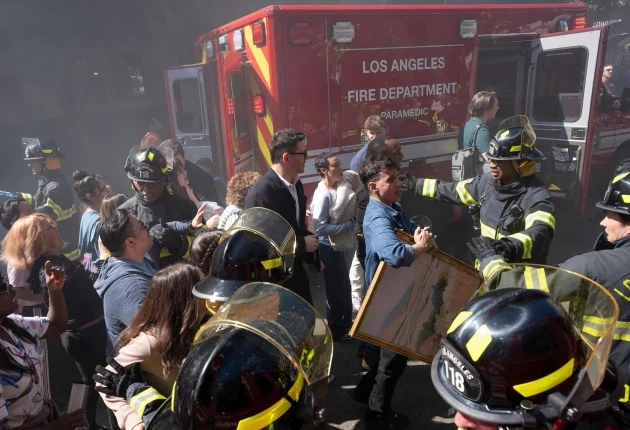 Кадр из «911 служба спасения» 9 сезон 16 серия